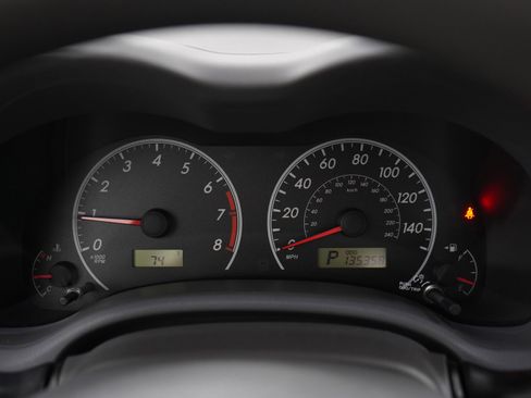 Used 2010 Toyota Corolla LE FWD image 21