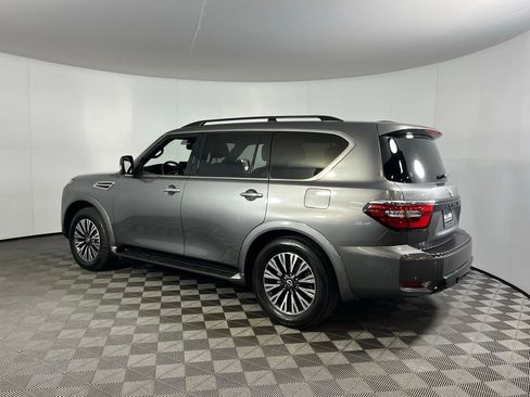 Used 2023 Nissan Armada SL w/ Midnight Edition Package image 9