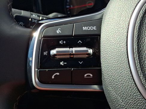 Certified 2023 Kia Sorento X-Line EX AWD/4WD image 24
