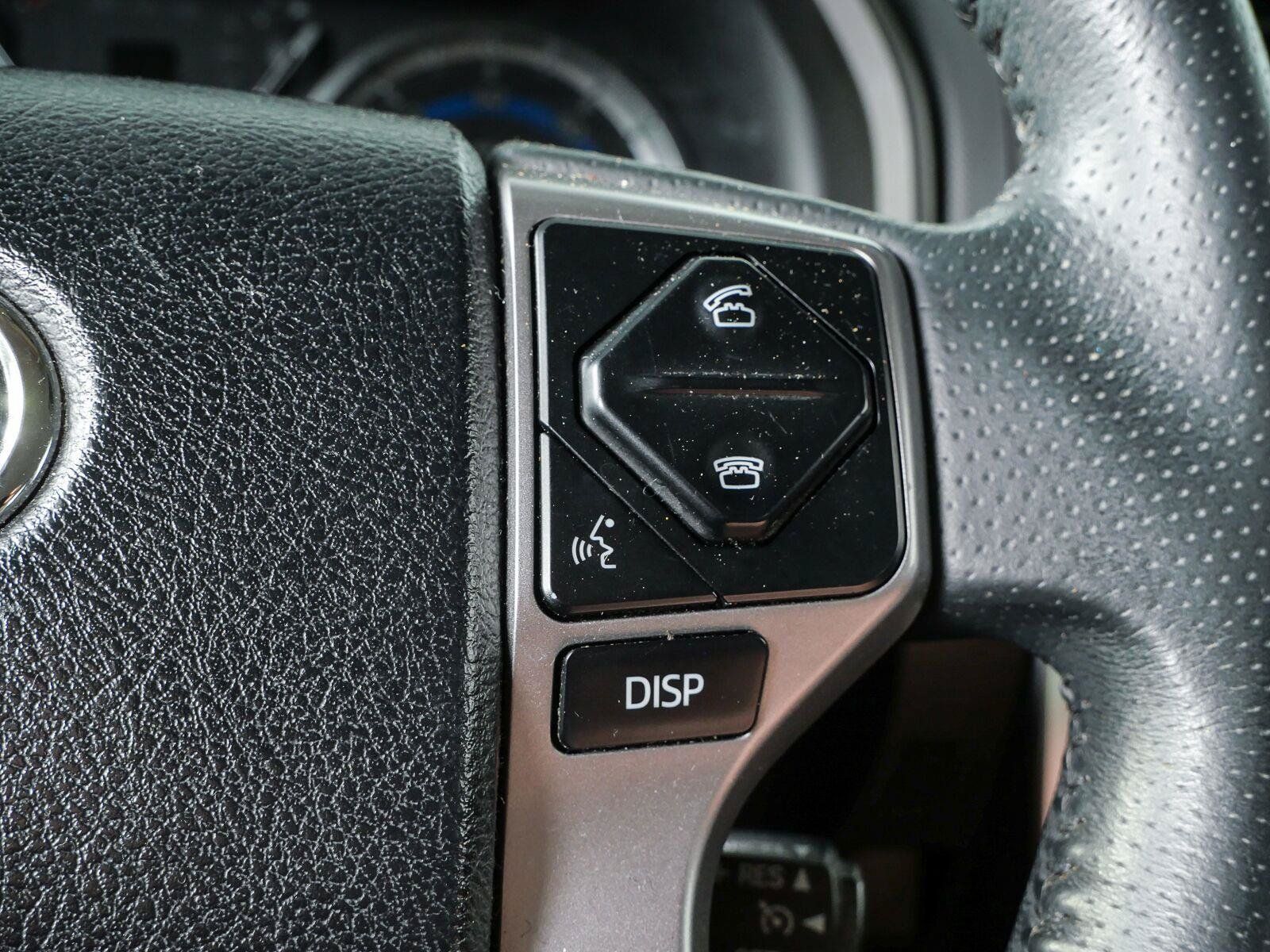 Used 2018 Toyota 4Runner SR5 Premium AWD/4WD image 13