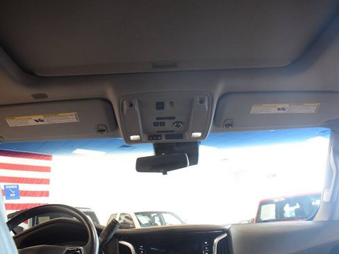 Used 2019 Cadillac Escalade ESV Luxury RWD image 33