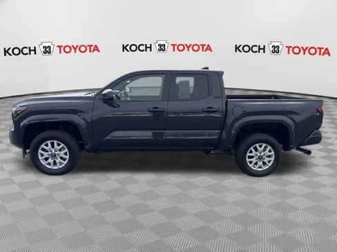 Used 2024 Toyota Tacoma SR5 image 4