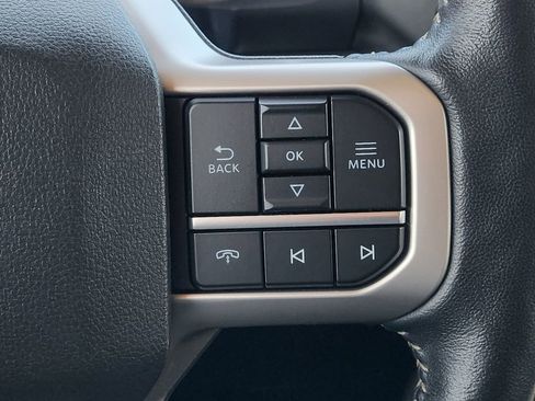 Used 2024 Ford Expedition Max XLT image 28