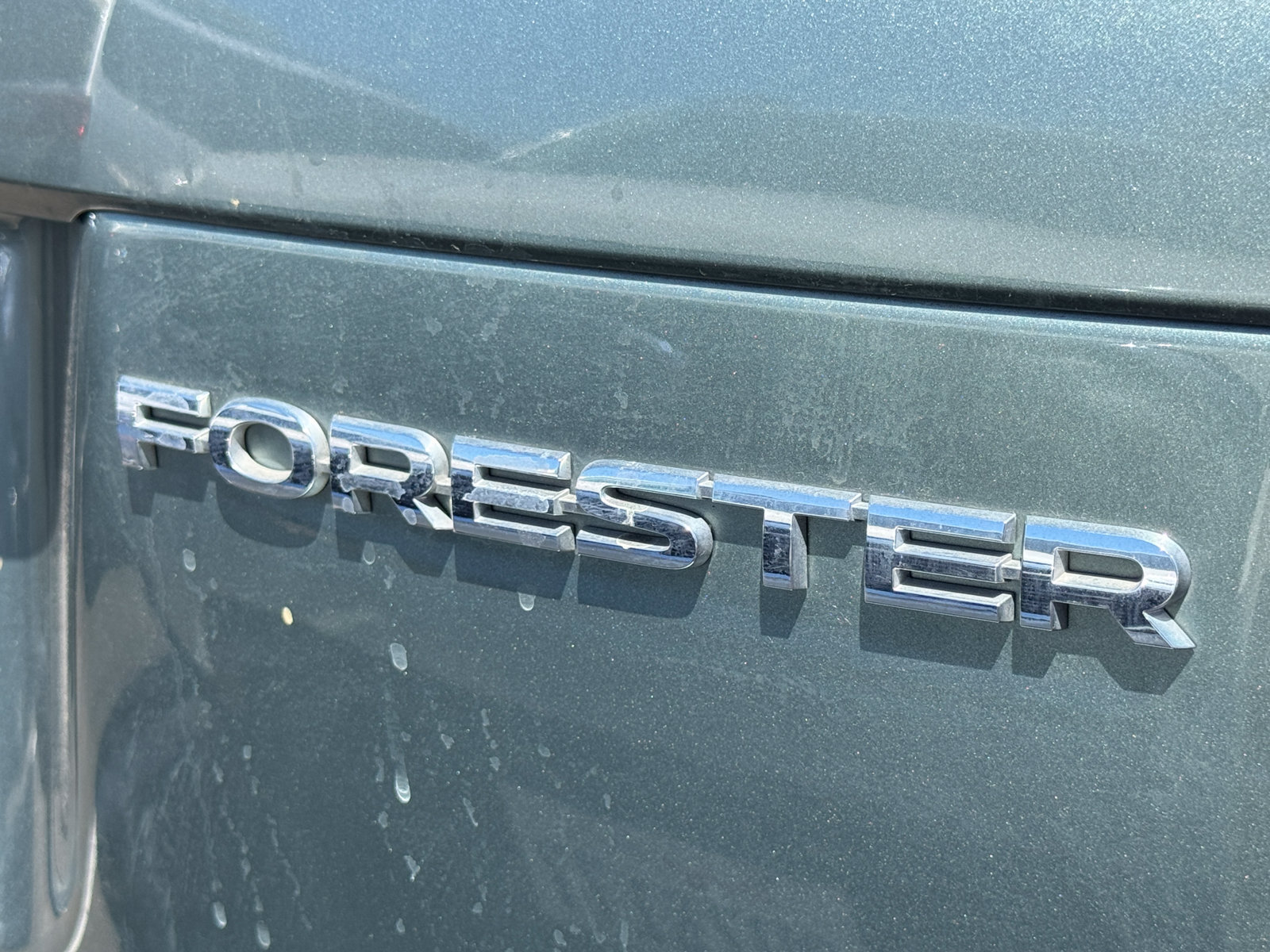 Used 2018 Subaru Forester 2.5i w/ Alloy Wheel Package AWD/4WD image 2