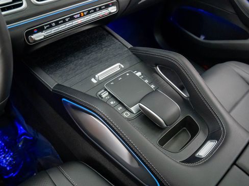 New 2026 Mercedes-Benz GLE 450 4MATIC image 13