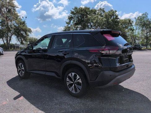 Certified 2023 Nissan Rogue SV AWD/4WD image 6