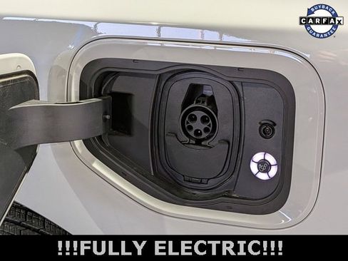 Used 2023 Ford F150 Lightning XLT image 13