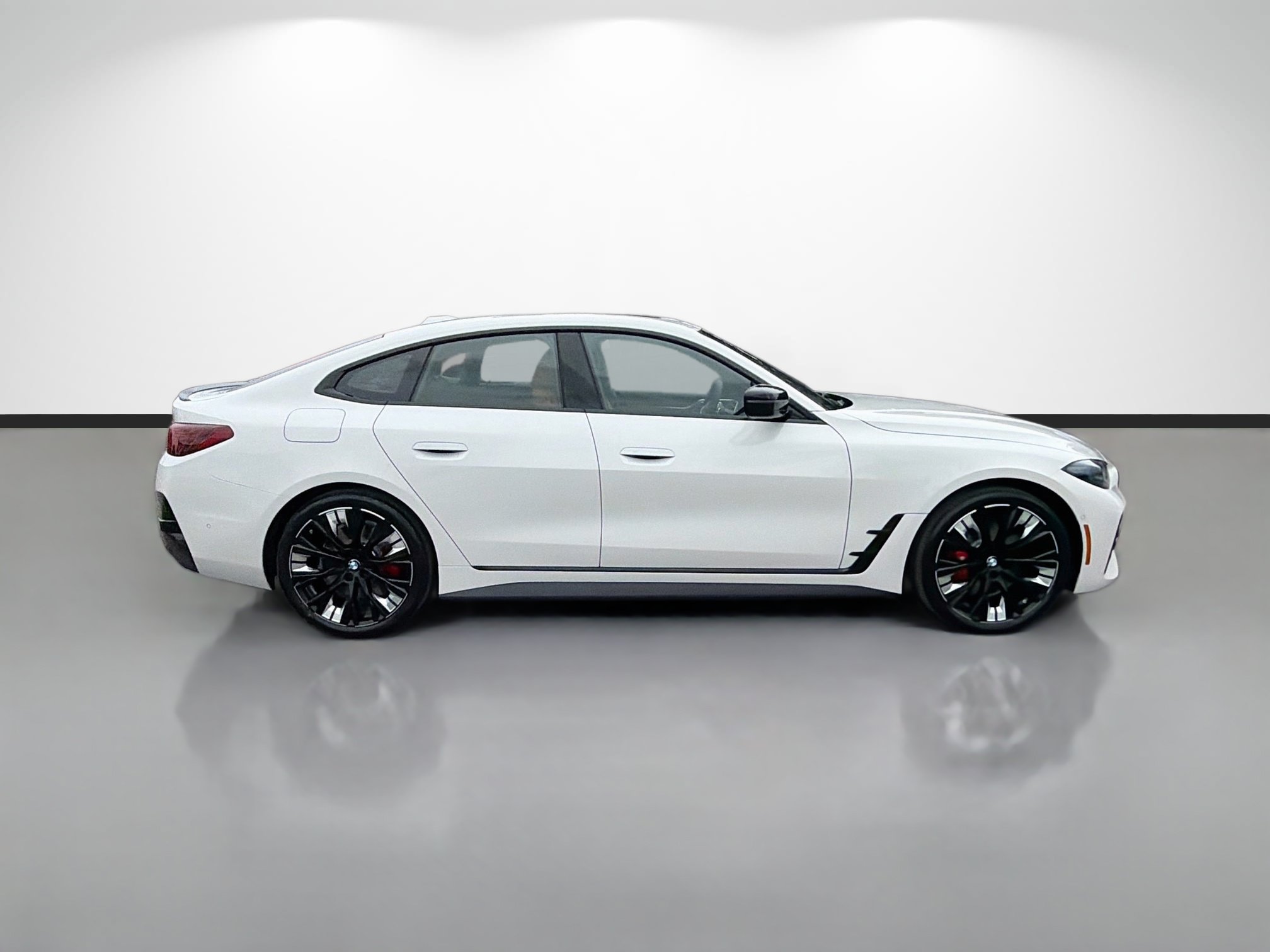 New 2027 BMW 430i w/ M Sport Package RWD image 2