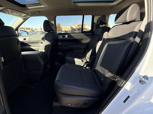 New 2026 Hyundai Santa Fe Limited image 25