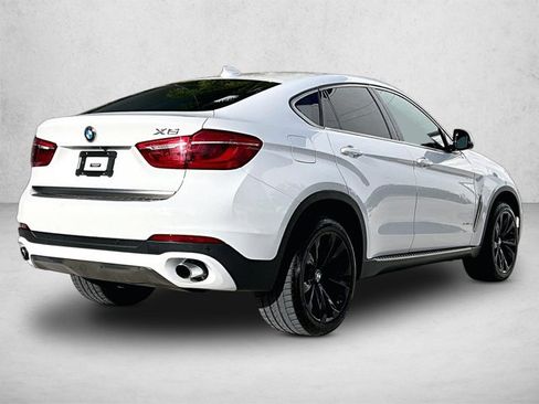 Used 2017 BMW X6 sDrive35i RWD image 2