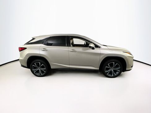 Used 2018 Lexus RX 450h AWD image 4