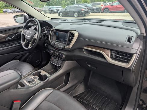 Used 2018 GMC Terrain Denali w/ Advanced Safety Package AWD/4WD image 28