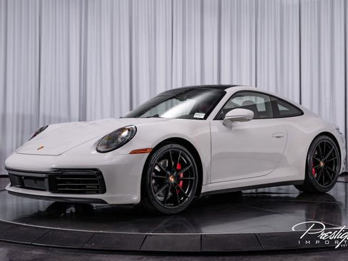 Used 2024 Porsche 911 Carrera S image 7