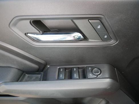 Used 2023 Chevrolet Colorado LT w/ LT Convenience Package III AWD/4WD image 18