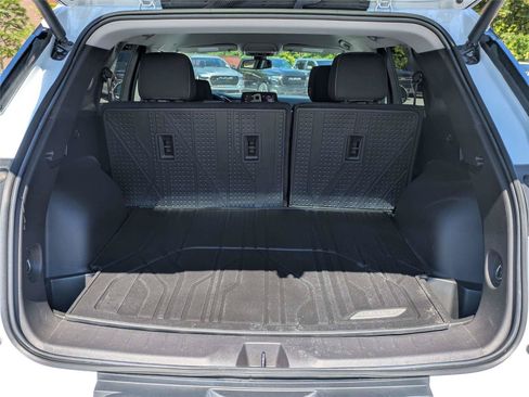 Used 2024 Chevrolet Blazer LT w/ Convenience Package FWD image 15