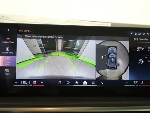 New 2026 BMW X5 xDrive50e image 32