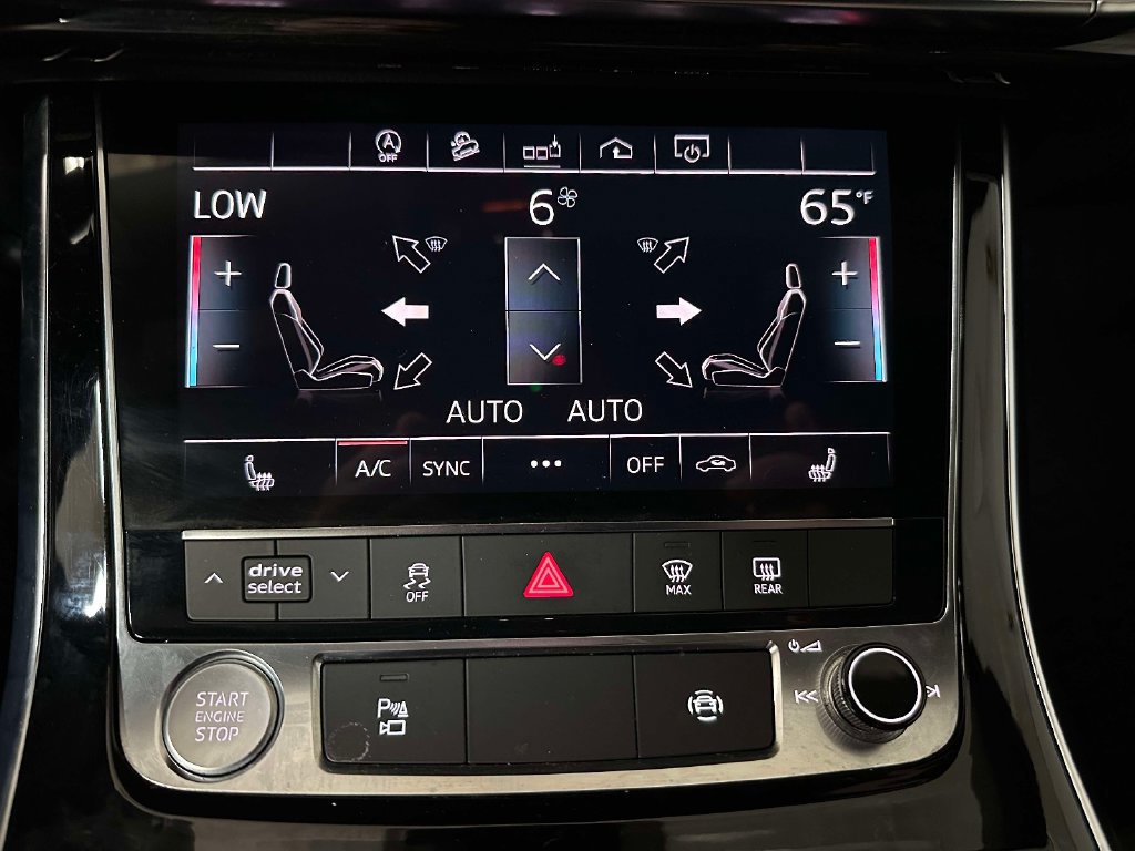 Used 2019 Audi Q8 Premium w/ Convenience Package AWD/4WD image 31