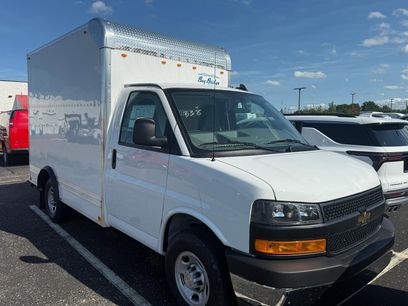 New 2025 Chevrolet Express 3500 w/ Power Convenience Package