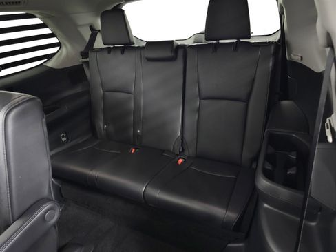 Used 2024 Toyota Grand Highlander Limited image 36