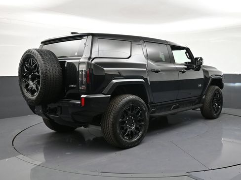 Certified 2026 GMC Hummer EV SUV AWD/4WD image 5