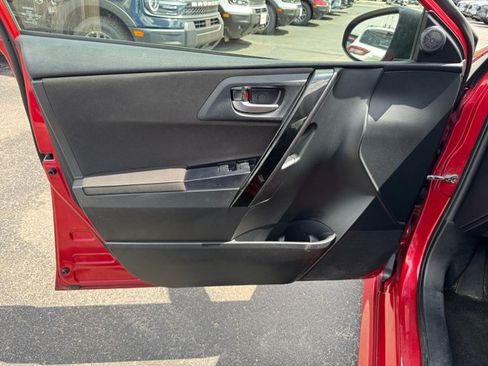 Used 2017 Toyota Corolla iM FWD image 22