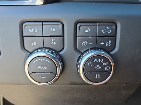 Used 2024 GMC Sierra 2500 Denali Ultimate w/ Max Trailering Package image 26