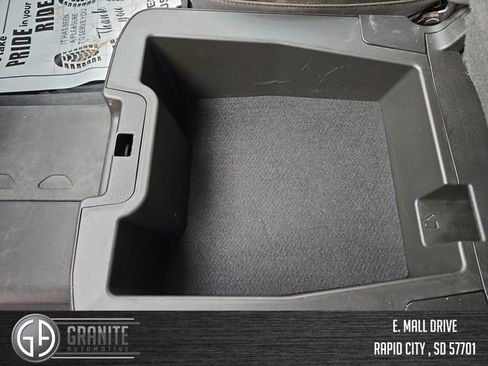 Used 2022 Chevrolet Silverado 1500 LT w/ Z71 Off-Road Package image 33