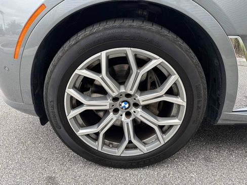 Used 2025 BMW X7 xDrive40i image 10