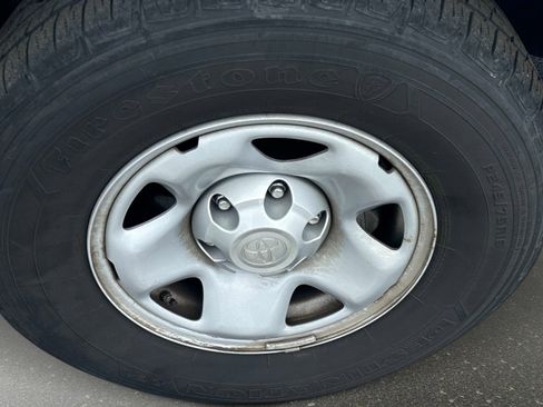 Used 2023 Toyota Tacoma SR image 10