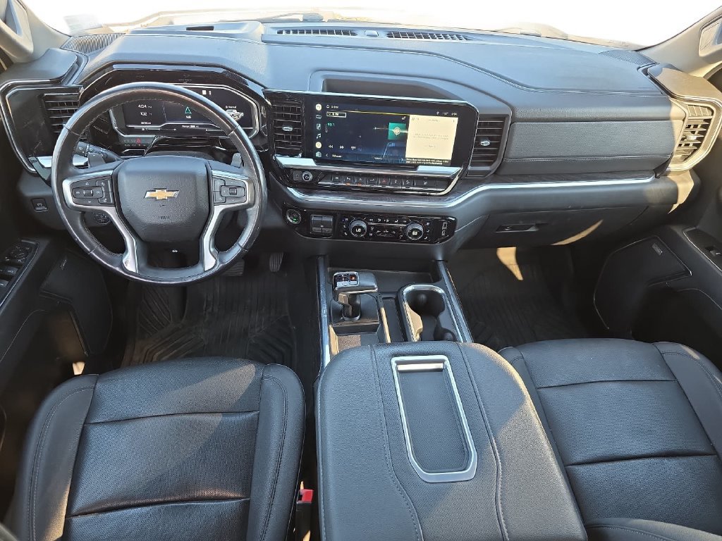 Used 2022 Chevrolet Silverado 1500 LTZ AWD/4WD image 11