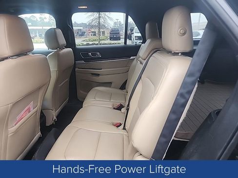 Used 2017 Ford Explorer Limited w/ Equipment Group 301A image 14