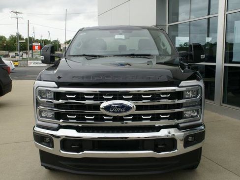 New 2026 Ford F350 Lariat image 6
