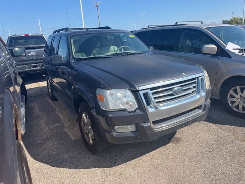 Used 2007 Ford Explorer XLT image 18