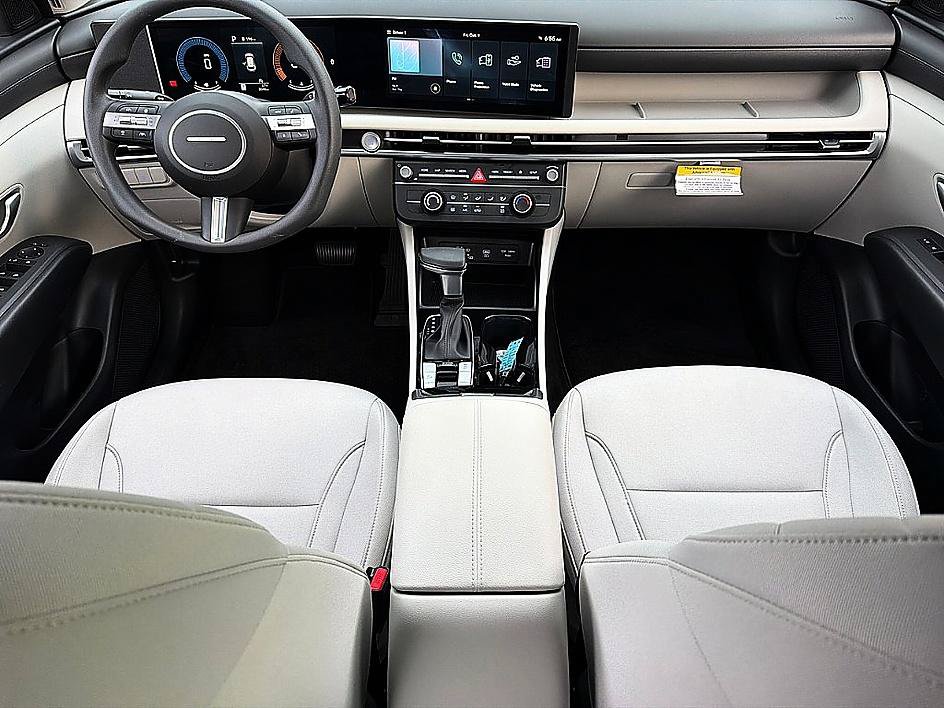 Certified 2026 Hyundai Tucson SE FWD image 7