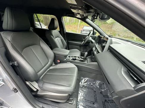 Certified 2026 Subaru Outback Premium AWD/4WD image 21