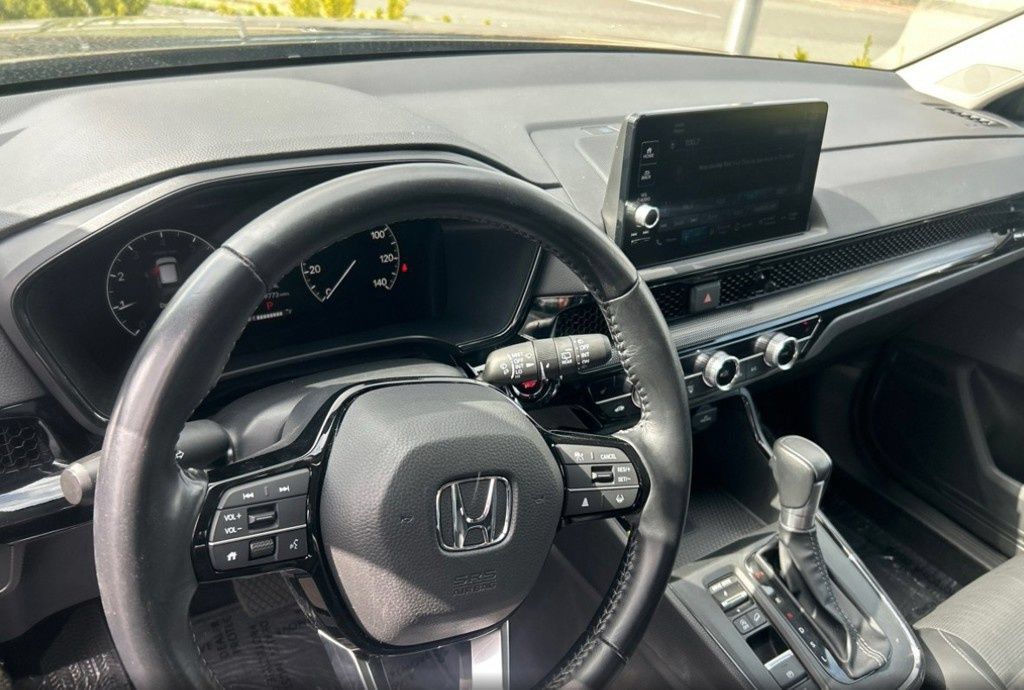 Used 2025 Honda CR-V EX-L image 11