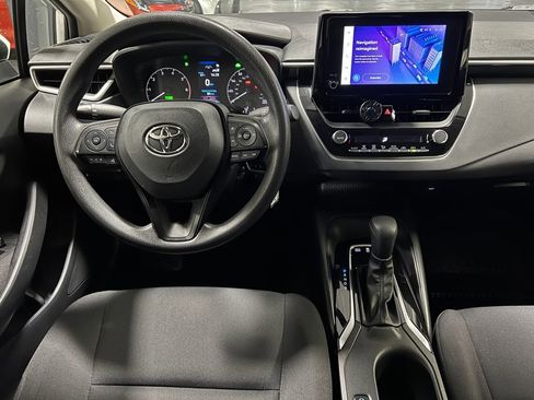 Certified 2023 Toyota Corolla LE image 29