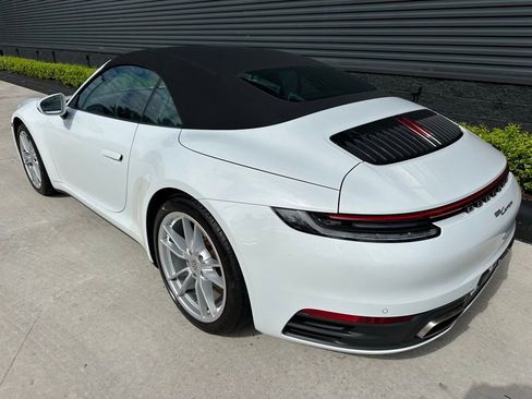 Used 2020 Porsche 911 Carrera image 3
