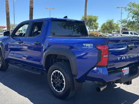 Used 2024 Toyota Tacoma TRD Off-Road w/ TRD Off Road Premium Package AWD/4WD image 6