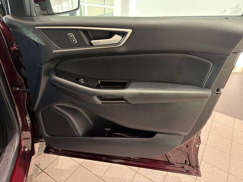 Used 2019 Ford Edge SEL w/ Equipment Group 201A image 25