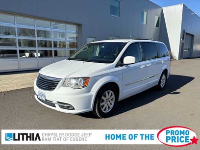 Used 2016 Chrysler Town & Country Touring