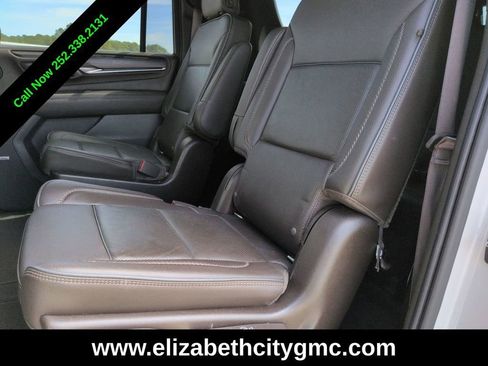 Used 2021 GMC Yukon XL Denali image 17