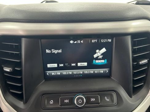 Used 2019 GMC Acadia SLE FWD image 13