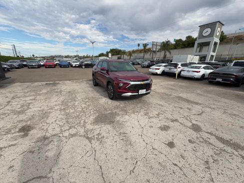 Used 2025 Chevrolet TrailBlazer LT image 16