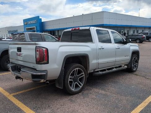 Used 2018 GMC Sierra 1500 SLT w/ Black Pack AWD/4WD image 4