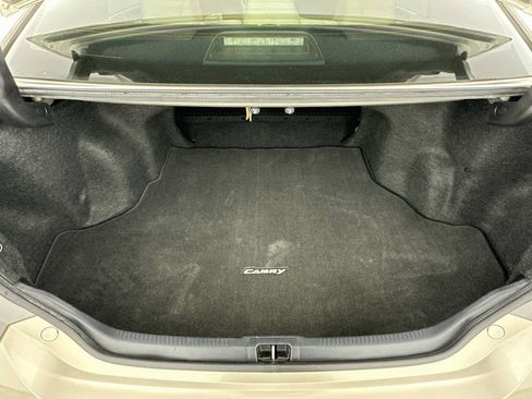 Used 2017 Toyota Camry XLE FWD image 25
