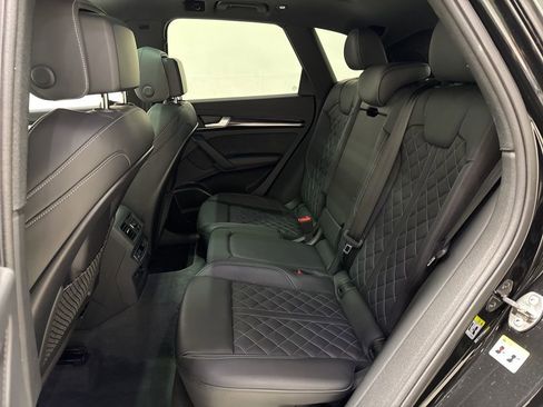 Used 2024 Audi SQ5 Prestige image 37