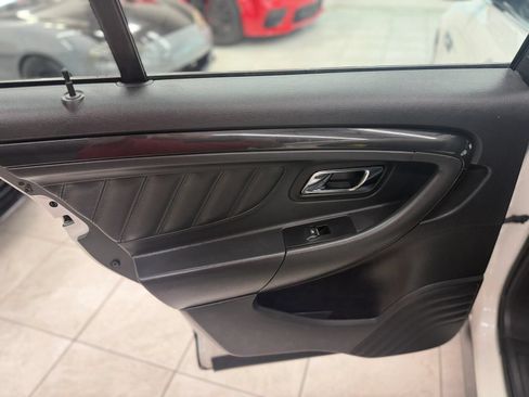 Used 2014 Ford Taurus SHO w/ Equipment Group 401A AWD/4WD image 15