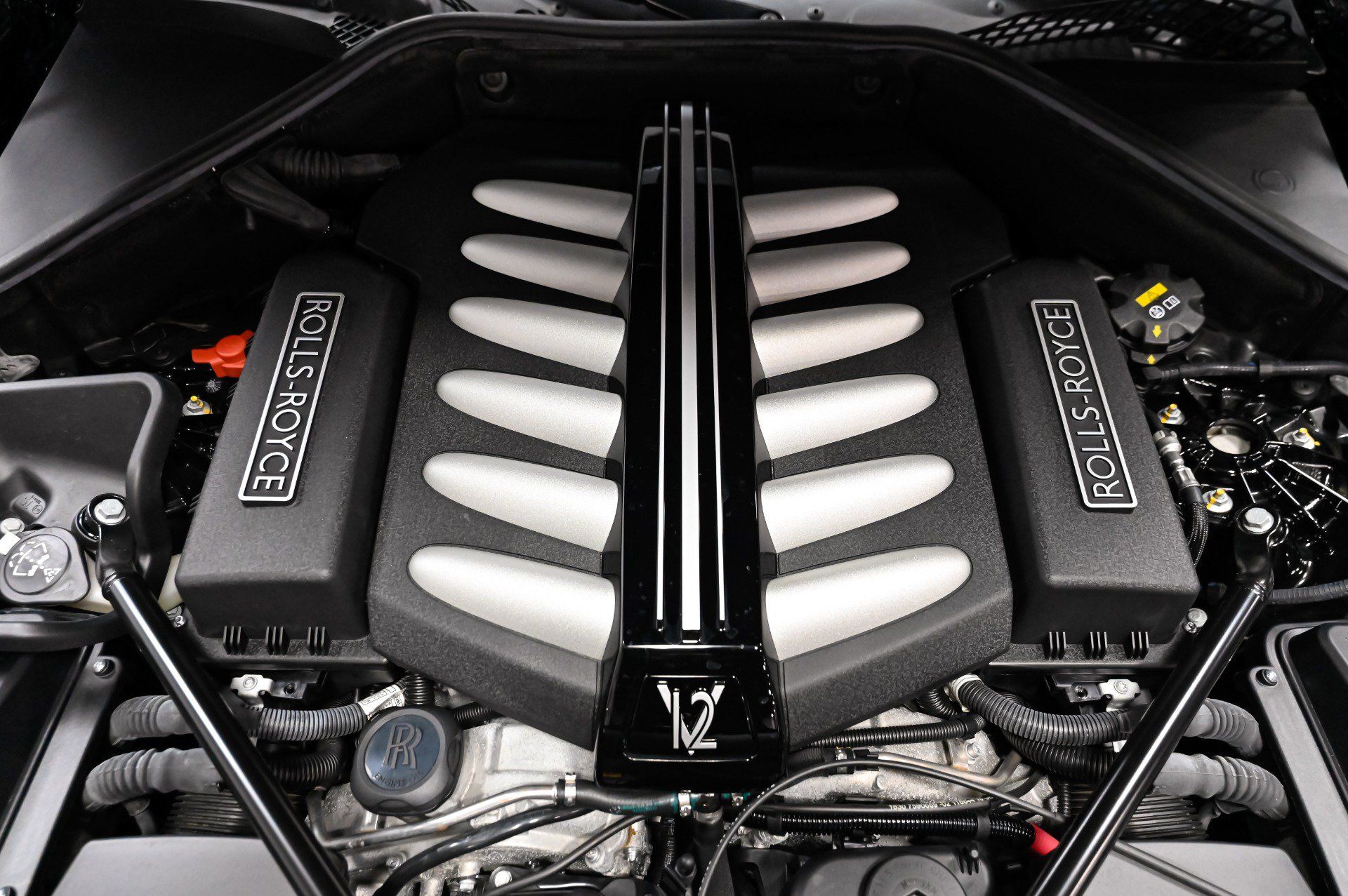 Used 2017 Rolls-Royce Dawn RWD image 25