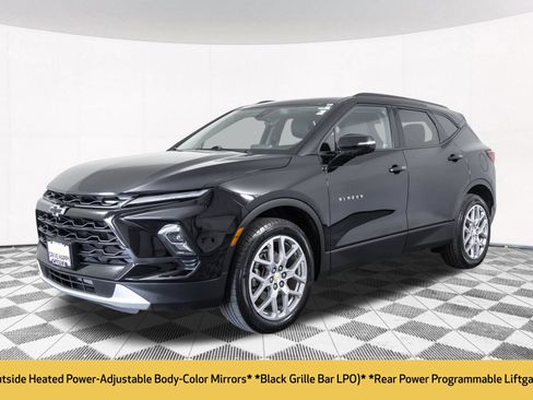 Certified 2023 Chevrolet Blazer LT w/ Sound & Technology Package FWD image 16